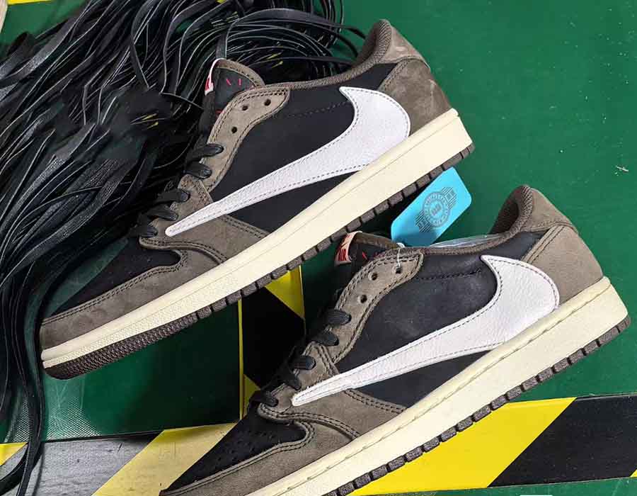 fake travis scott jordan 1 low mocha 4