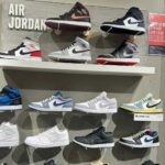 fake Jordan 1s