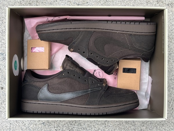 Where to Buy Fake Travis Scott Jordan 1 Low Velvet Brown